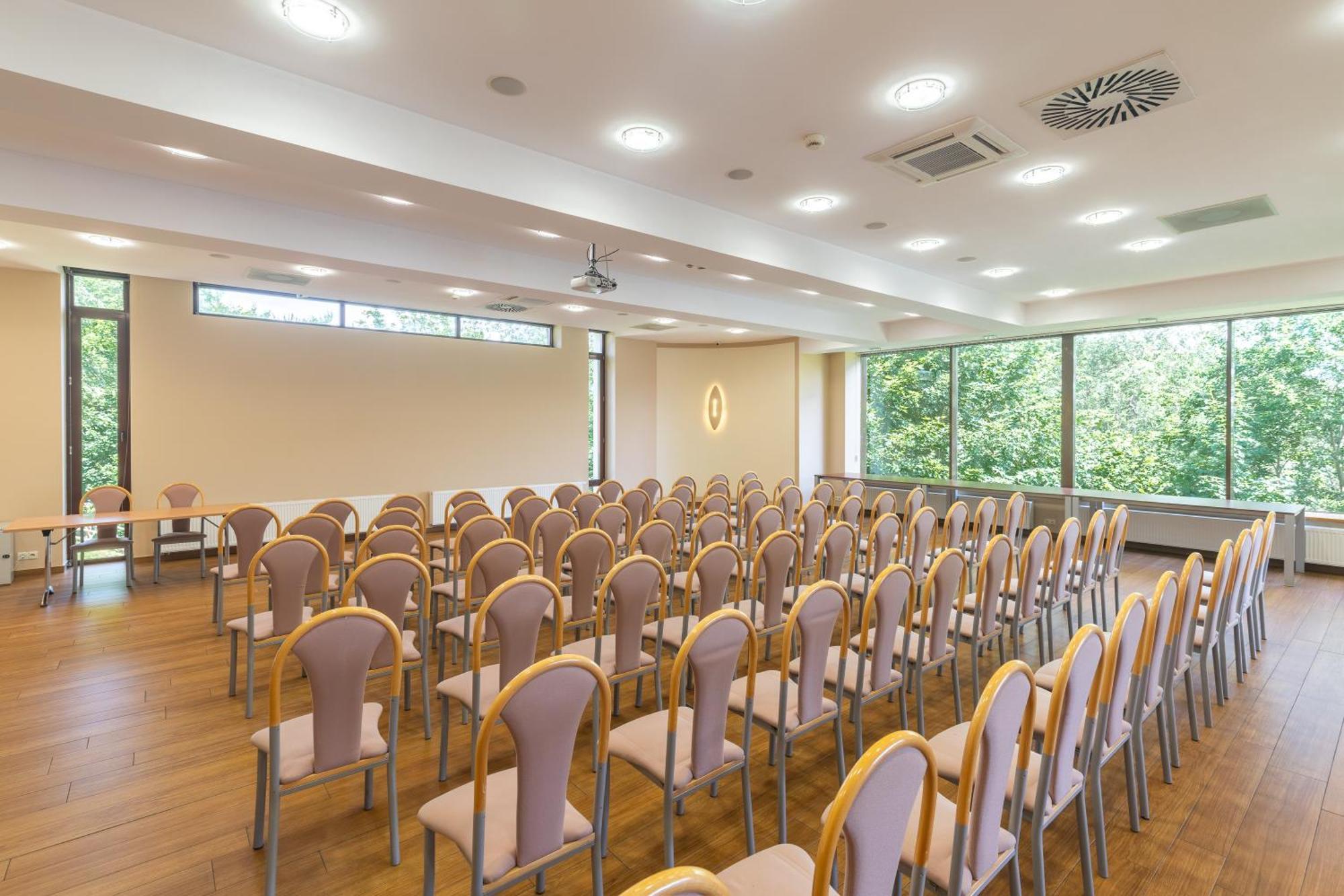 Dziki Potok Konferencje & Hotel